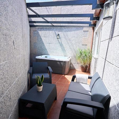 Apartamento Sanmartino Con Jacuzzi Туй Екстериор снимка