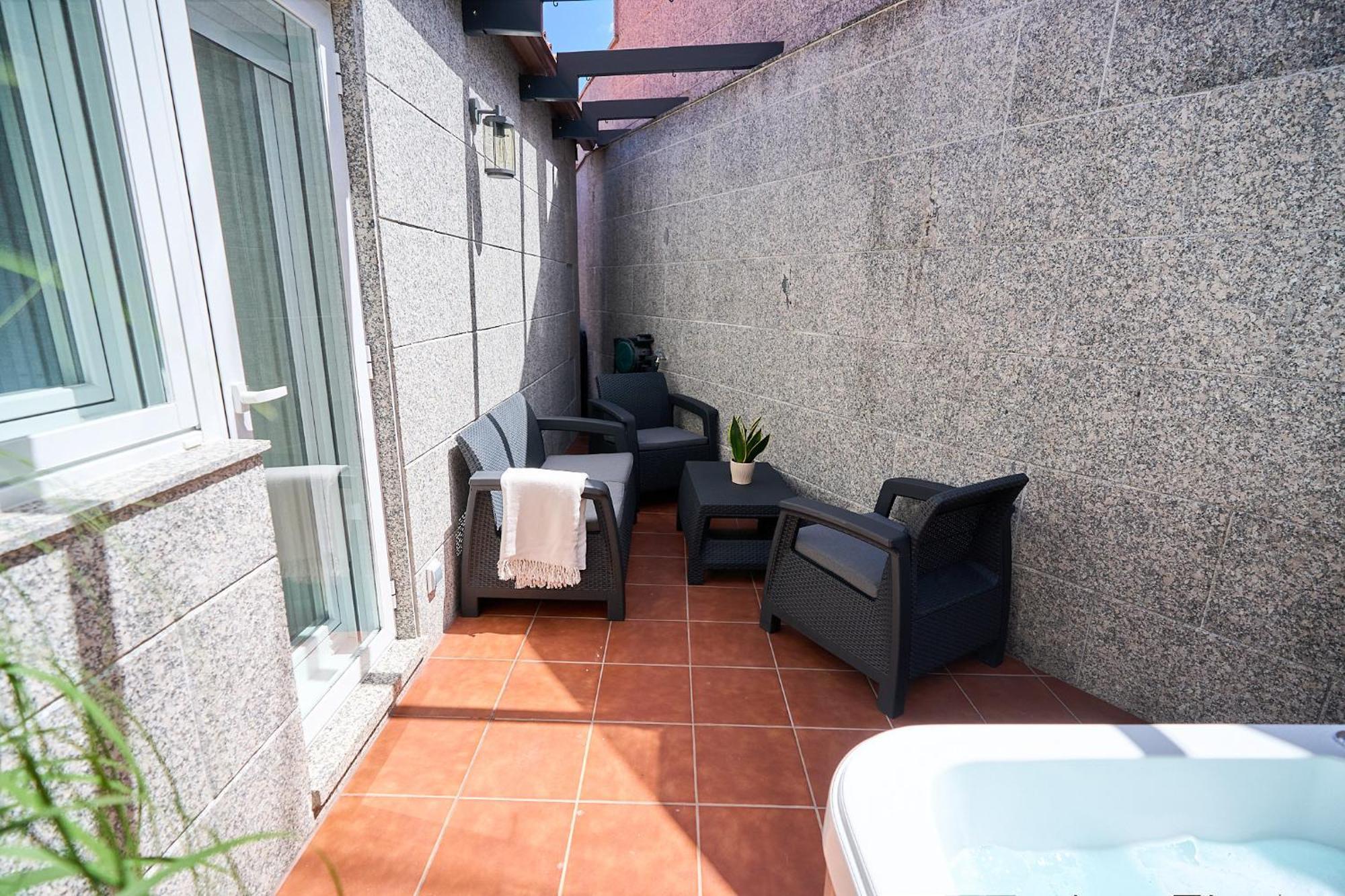 Apartamento Sanmartino Con Jacuzzi Туй Екстериор снимка