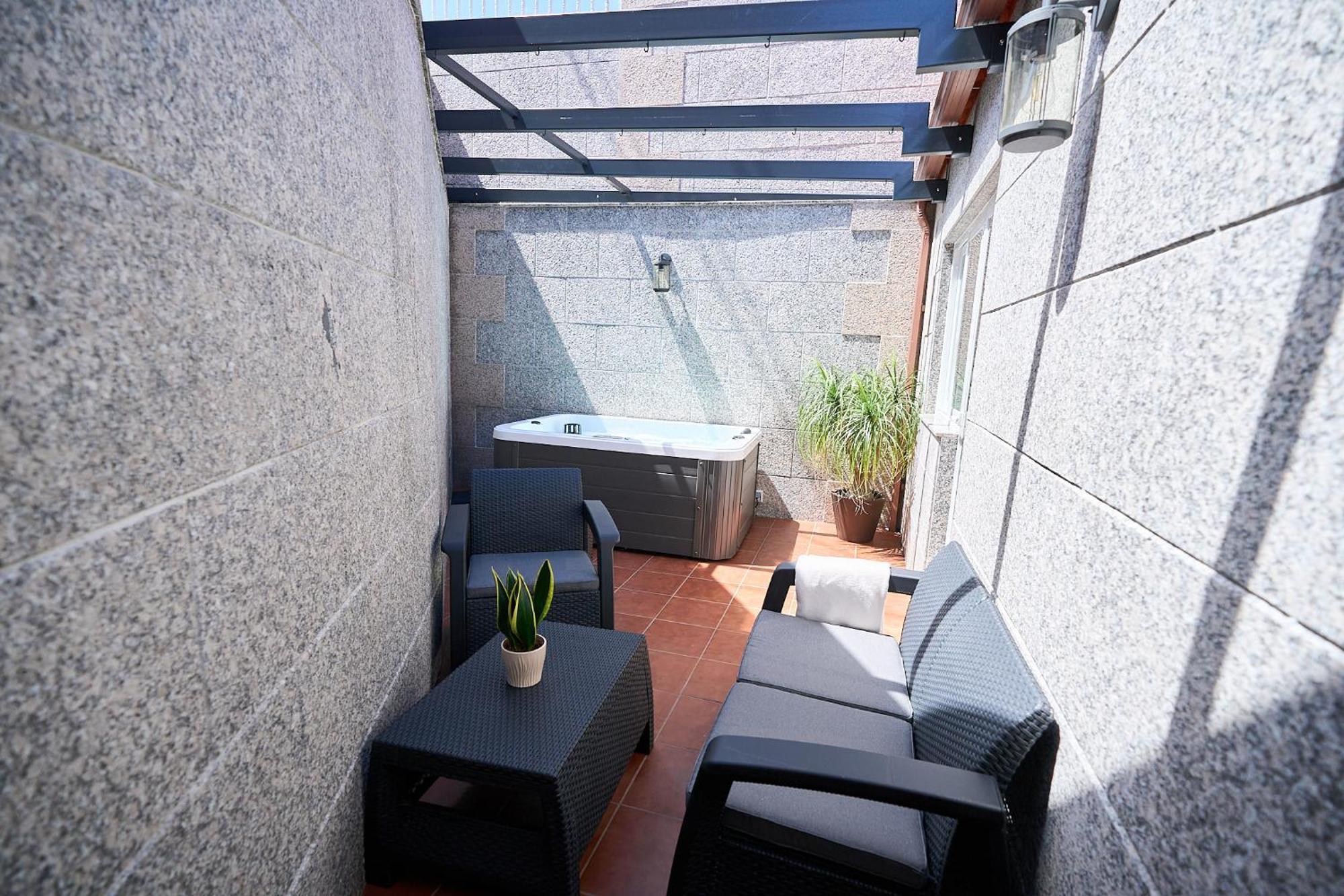 Apartamento Sanmartino Con Jacuzzi Туй Екстериор снимка